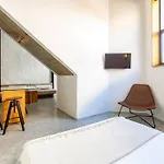 Beautiful Stylish Apartment Next To Downtown B-Crrb