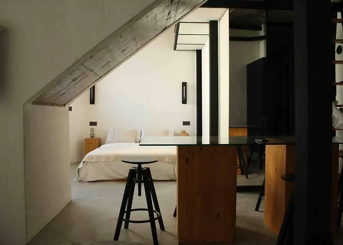 Beautiful Stylish Apartment Next To Downtown B-Crrb
