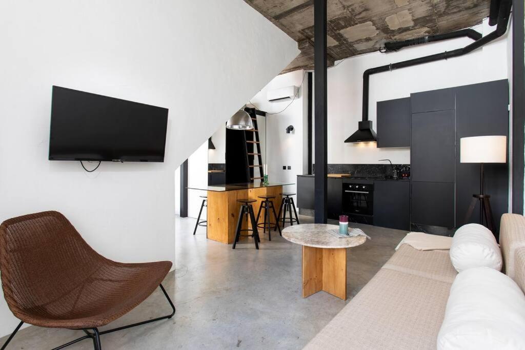 Apartment Beautiful Stylish Next To Downtown B-crrb